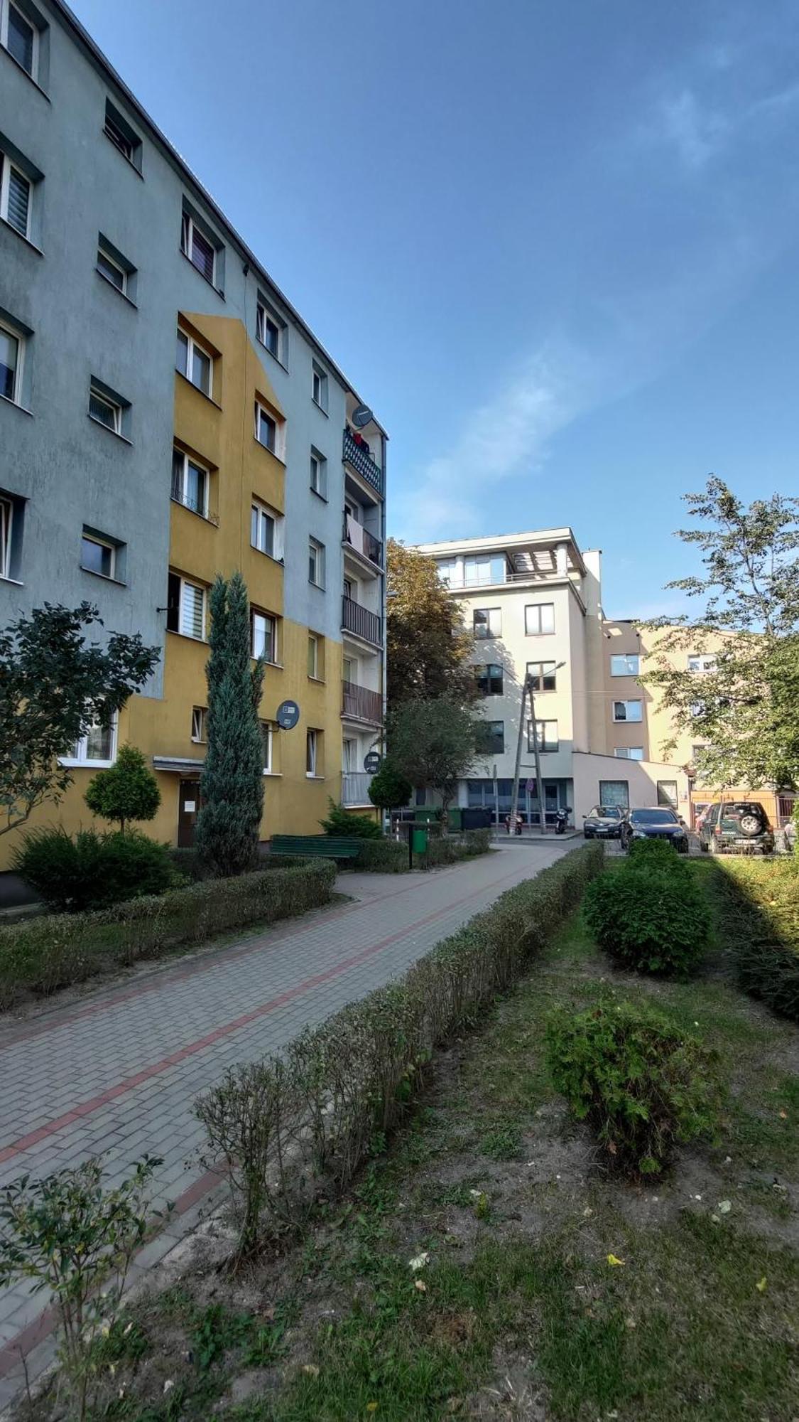 Apart Ak Plus Netflix Apartment Tomaszow Mazowiecki Exterior photo